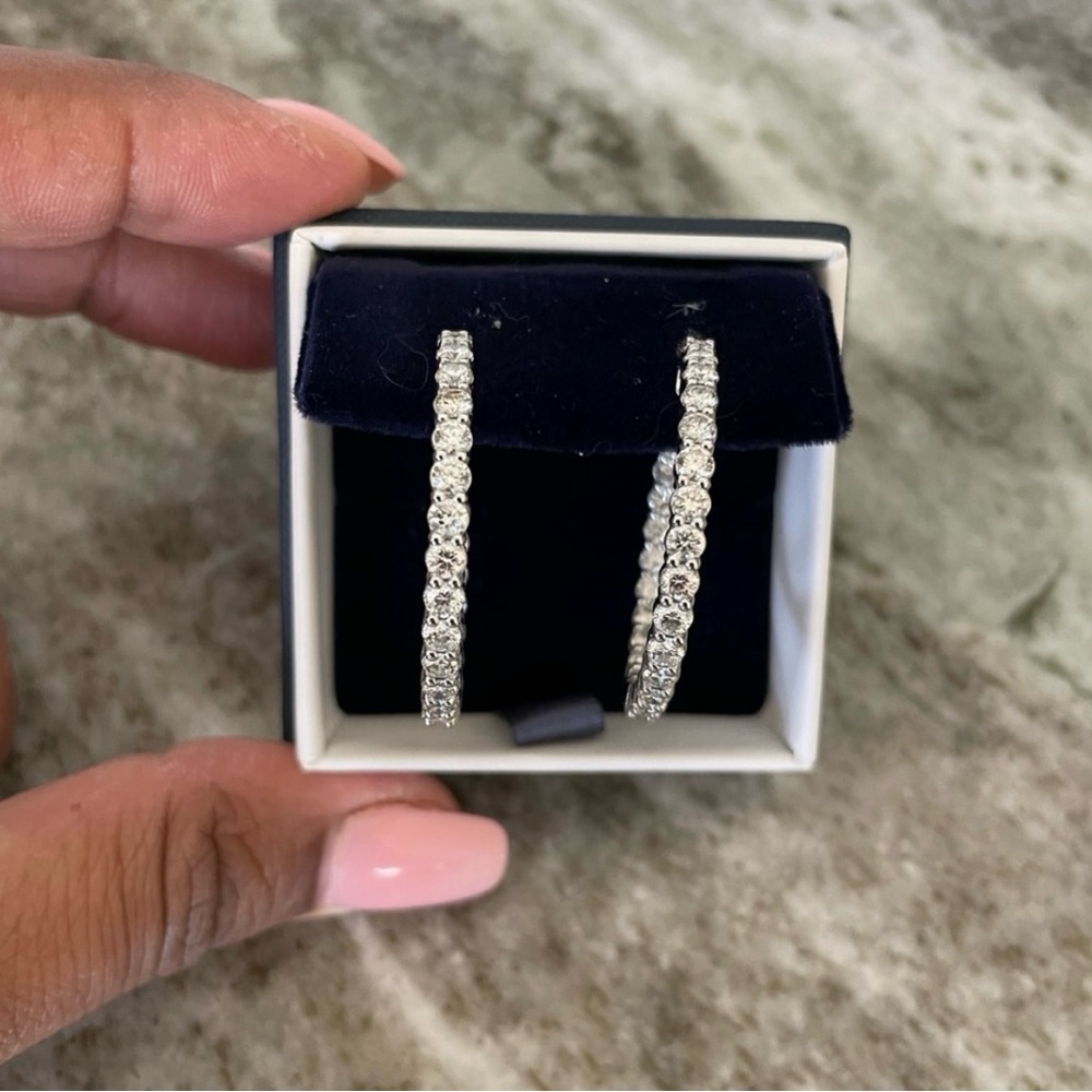 Elegant Silver Hoop Earrings